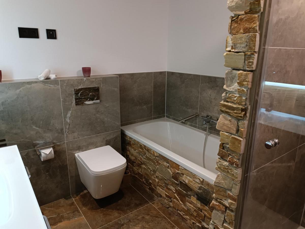 Luxus Ferienwohnung Chalet Seenaehe Schalkenmehren Εξωτερικό φωτογραφία