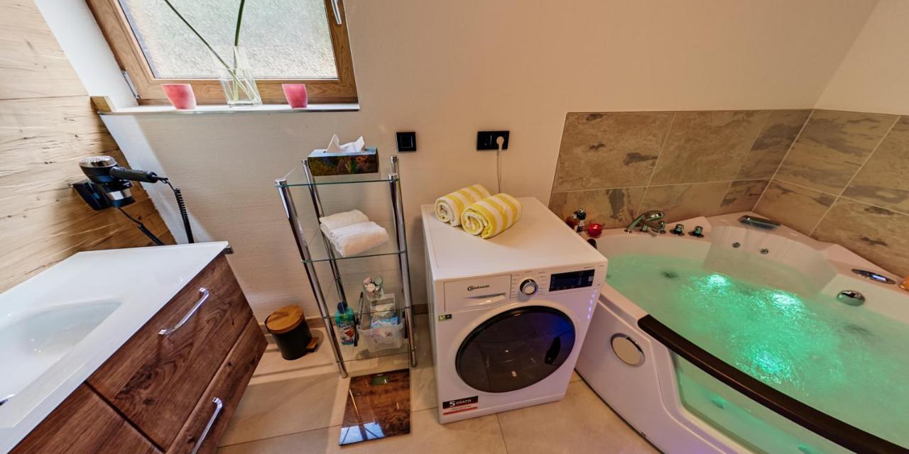 Luxus Ferienwohnung Chalet Seenaehe Schalkenmehren Εξωτερικό φωτογραφία